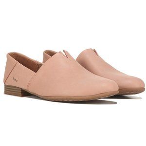 BRAND NEW b.o.c. Suree Shoes (Color - Blush)